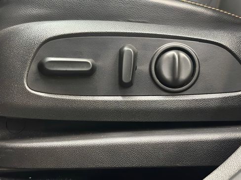 Certified 2020 GMC Terrain SLT w/ Preferred Package image 39