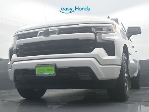 Used 2022 Chevrolet Silverado 1500 RST AWD/4WD image 28