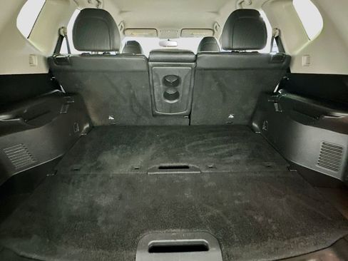 Used 2015 Nissan Rogue SL FWD image 27