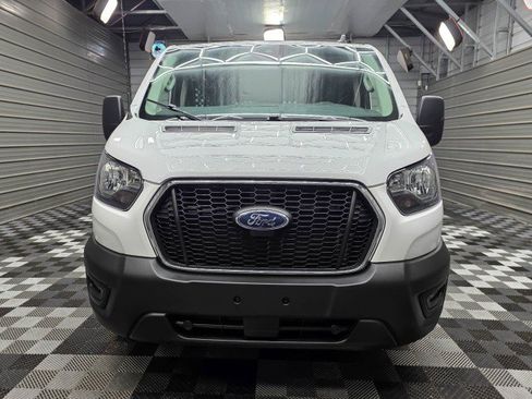 Used 2024 Ford Transit 250 Low Roof w/ Exterior Upgrade Package RWD image 4
