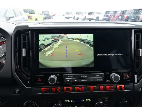 Certified 2025 Nissan Frontier PRO-4X w/ Interior Protection Package image 27