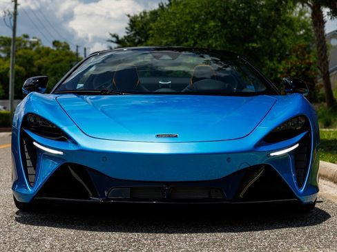 New 2026 McLaren Artura Spider RWD image 26