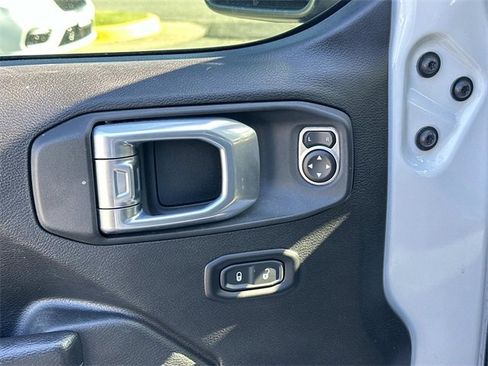 Certified 2022 Jeep Wrangler Unlimited Sport image 17