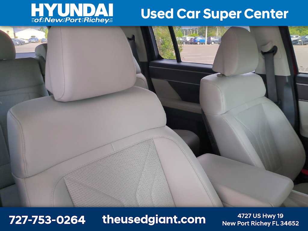 Certified 2025 Hyundai Santa Fe SEL FWD image 6