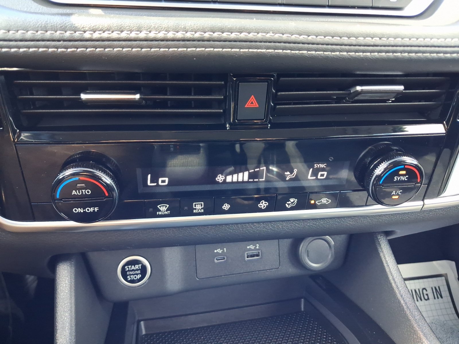 Used 2021 Nissan Rogue SV AWD/4WD image 17