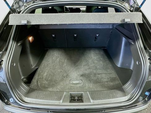 Used 2024 Chevrolet Trax RS w/ Driver Confidence Package image 25