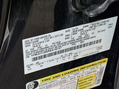 Used 2024 Ford Expedition XLT image 12