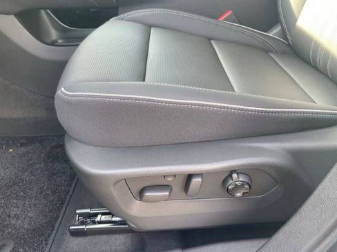 New 2026 Buick Envision Avenir image 11