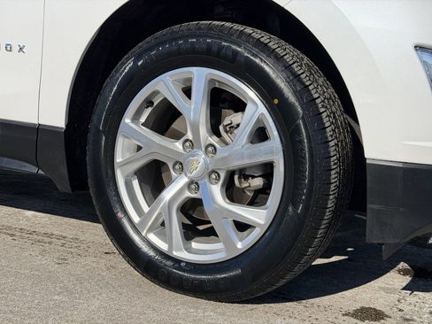 Used 2021 Chevrolet Equinox Premier image 31