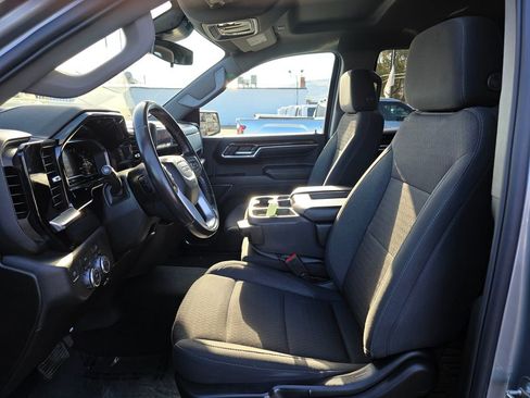 Used 2023 GMC Sierra 1500 SLE image 22