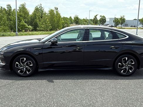 Certified 2024 Hyundai Sonata SEL AWD/4WD image 11