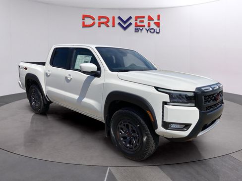 New 2026 Nissan Frontier PRO-4X w/ Pro Premium Package image 8