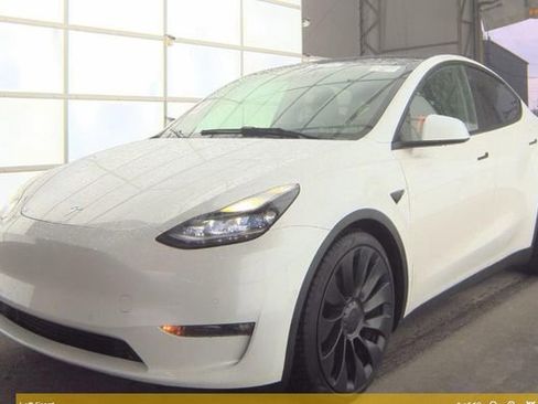 Used 2022 Tesla Model Y Performance image 1