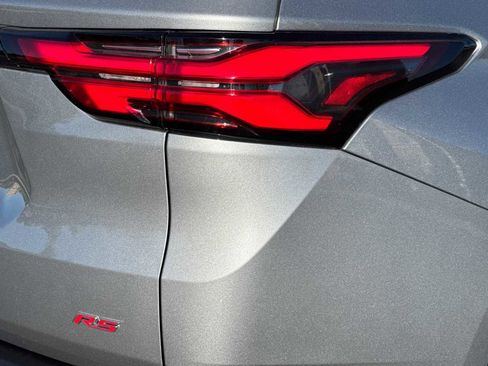 Certified 2023 Chevrolet Traverse RS image 35