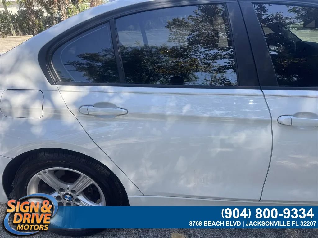 Used 2013 BMW 328i Sedan RWD image 24