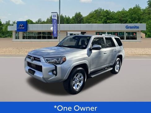 Used 2021 Toyota 4Runner SR5 Premium image 2