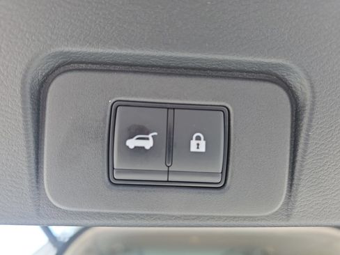 Used 2024 Nissan Rogue SV w/ SV Premium Package AWD/4WD image 13