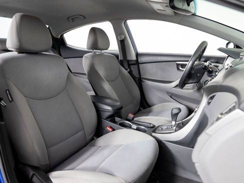 Used 2013 Hyundai Elantra GLS w/ Preferred Pkg image 26