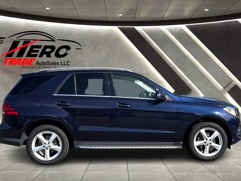 Used 2017 Mercedes-Benz GLE 350 image 2