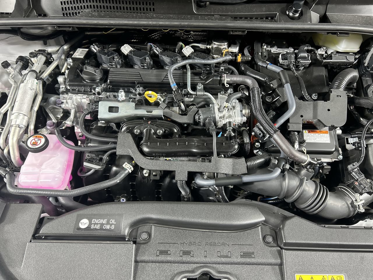 New 2027 Toyota Prius Plug-In Hybrid w/ Limited Premium Package FWD image 12