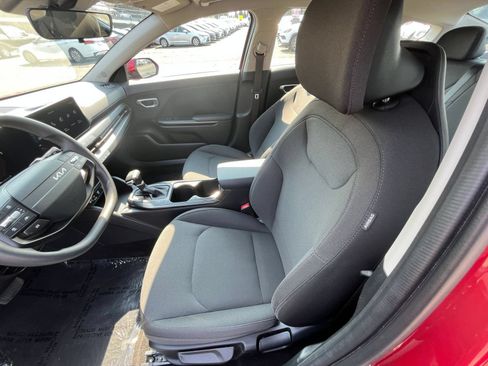 Used 2026 Kia K4 FWD image 28