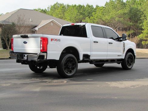 Used 2024 Ford F250 XLT w/ FX4 Off-Road Package image 6