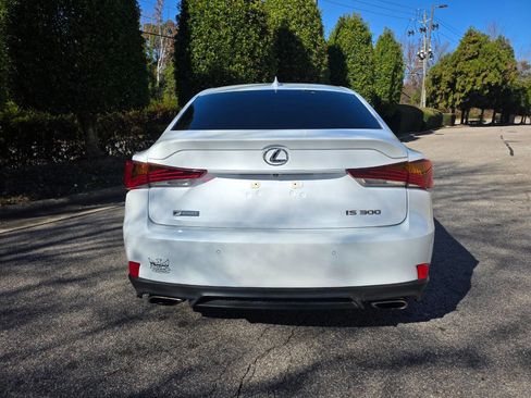 Used 2018 Lexus IS 300 F Sport image 4