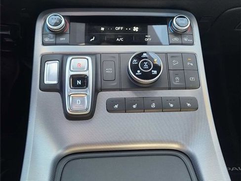 Used 2023 Hyundai Palisade Calligraphy image 33