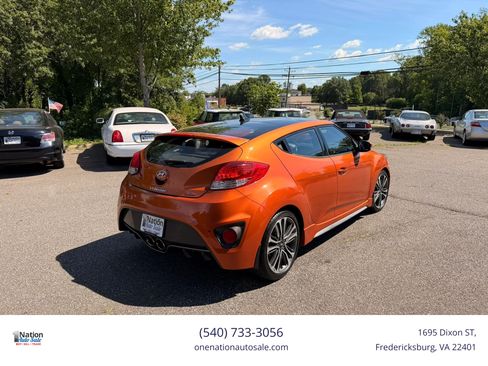 Used 2016 Hyundai Veloster Turbo w/ Option Group 04 FWD image 6