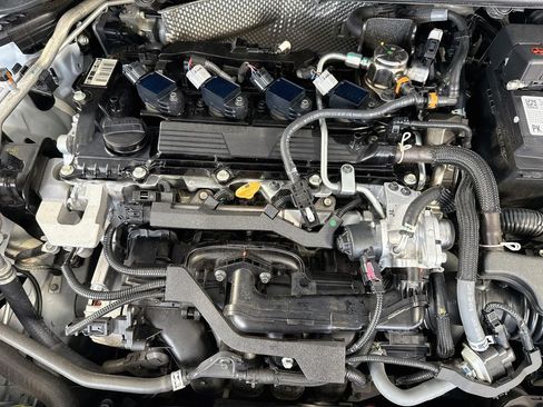 Used 2024 Toyota Corolla SE FWD image 39