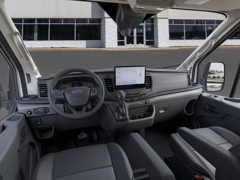 New 2025 Ford Transit 250 148 Medium Roof image 9