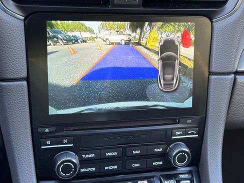 Used 2017 Porsche 911 Carrera image 28