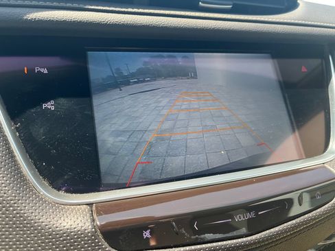 Used 2017 Cadillac XT5 Premium Luxury w/ Driver Assist Package FWD image 25