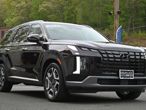 Used 2024 Hyundai Palisade SEL w/ Premium Package AWD/4WD image 8