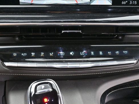Used 2023 Cadillac Escalade Sport AWD/4WD image 24