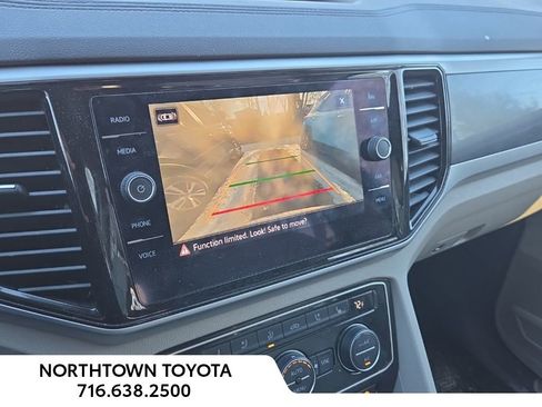 Used 2021 Volkswagen Atlas SEL Premium image 21