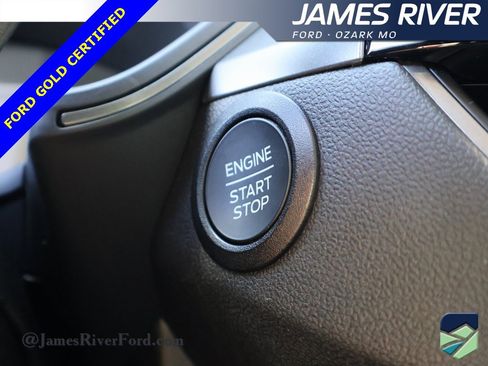 Certified 2025 Ford Escape Active image 31