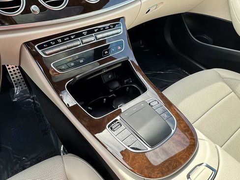 Certified 2022 Mercedes-Benz E 450 4MATIC All-Terrain Wagon image 32