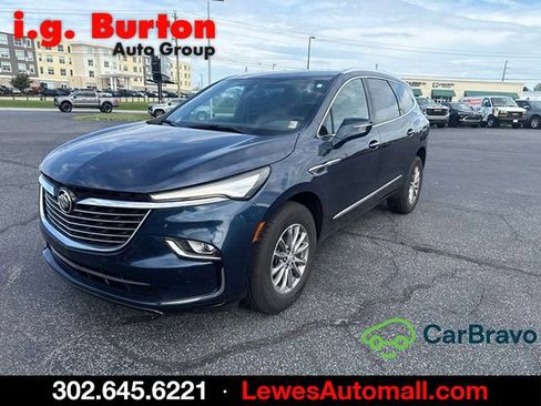 Used 2024 Buick Enclave Essence AWD/4WD image 7