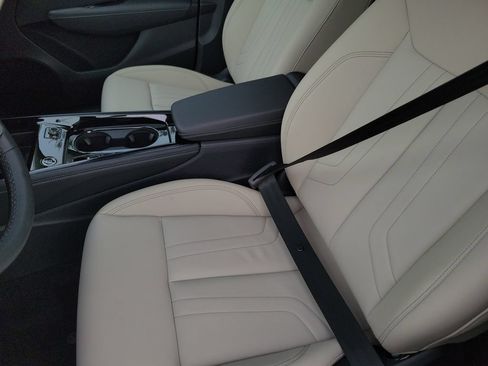 New 2026 Audi Q3 quattro 2.0T AWD/4WD image 17