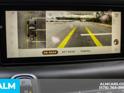 Used 2024 Land Rover Defender 110 X-Dynamic SE image 34