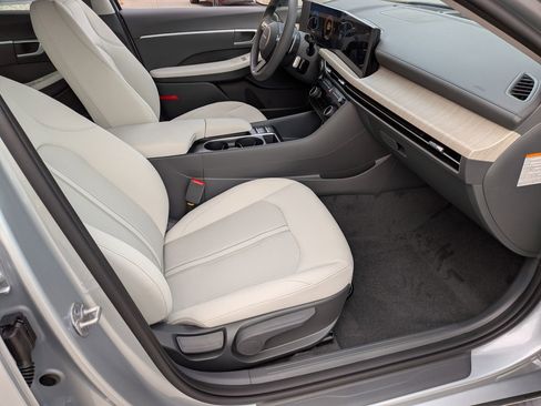 New 2026 Hyundai Sonata Blue FWD image 24