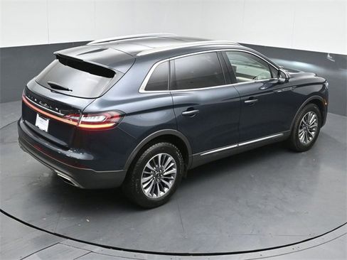 Certified 2023 Lincoln Nautilus Reserve image 46