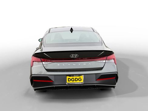 New 2026 Hyundai Elantra SEL Sport Premium image 4