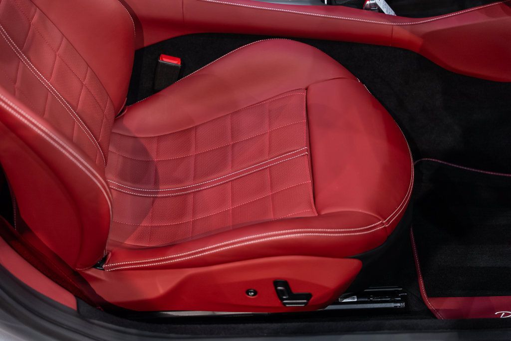 Used 2022 Ferrari Portofino M RWD image 52