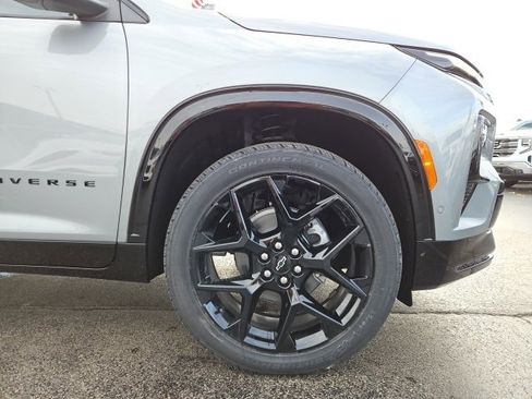 New 2026 Chevrolet Traverse RS image 16