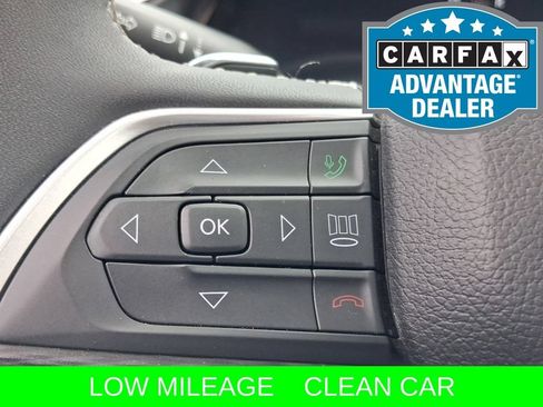 Used 2023 Jeep Grand Cherokee Altitude AWD/4WD image 27