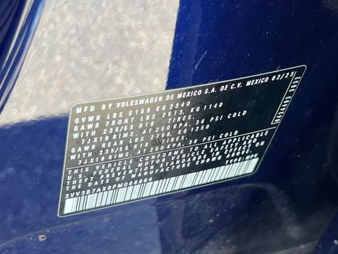 Used 2023 Volkswagen Tiguan SE FWD image 40
