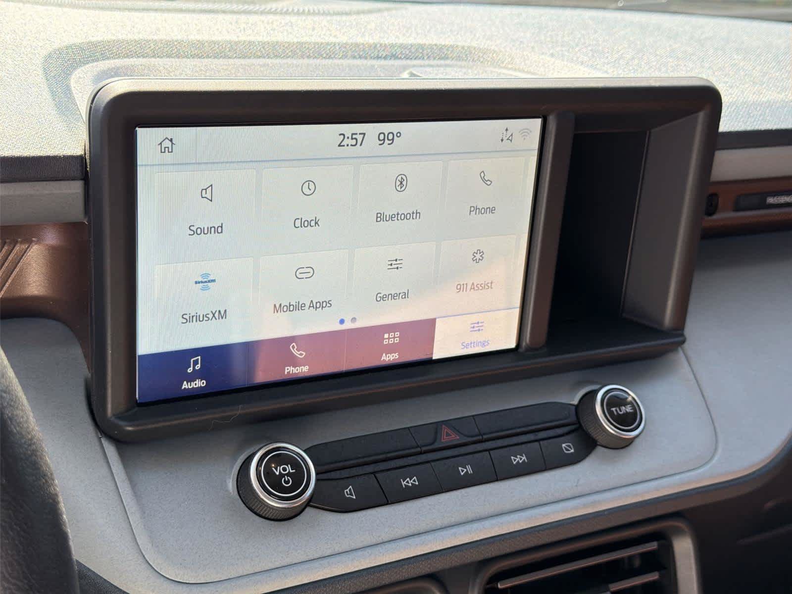 Used 2022 Ford Maverick Lariat w/ Lariat Luxury Package FWD image 39