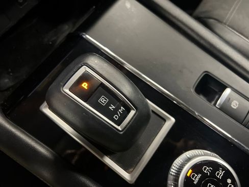 Used 2022 Mitsubishi Outlander SE image 25